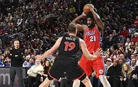 费城76人发布备战花絮;关键时刻队长鼓劲;意大利杯任务艰巨;临场指挥获称赞的简单介绍 费城76人发布备战花絮;关键时刻队长鼓劲;意大利杯任务艰巨;临场指挥获称赞的简单介绍