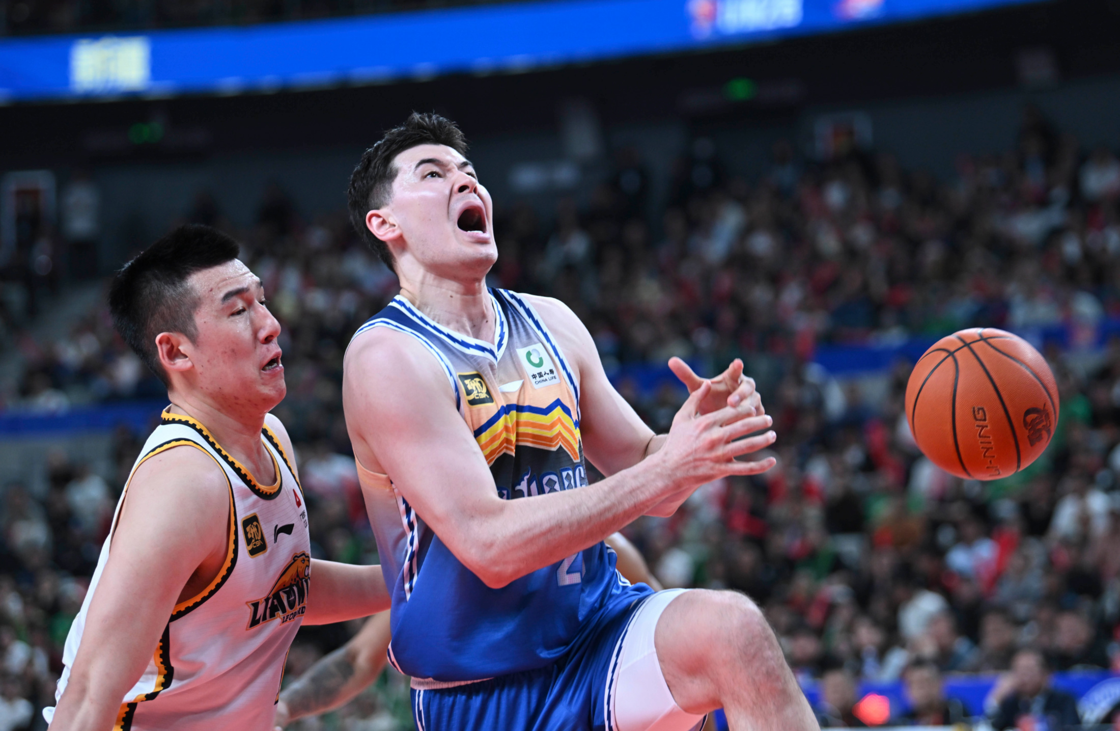 费城76人迎CBA常规赛关键赛，转会期造点机会，底气十足，轮换策略成焦点的简单介绍