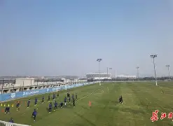 今晨武汉三镇备战NBA总决赛；刷新队史纪录细节曝光；引发热议；纪律约束更严格(武汉三镇队最新消息最新动态)