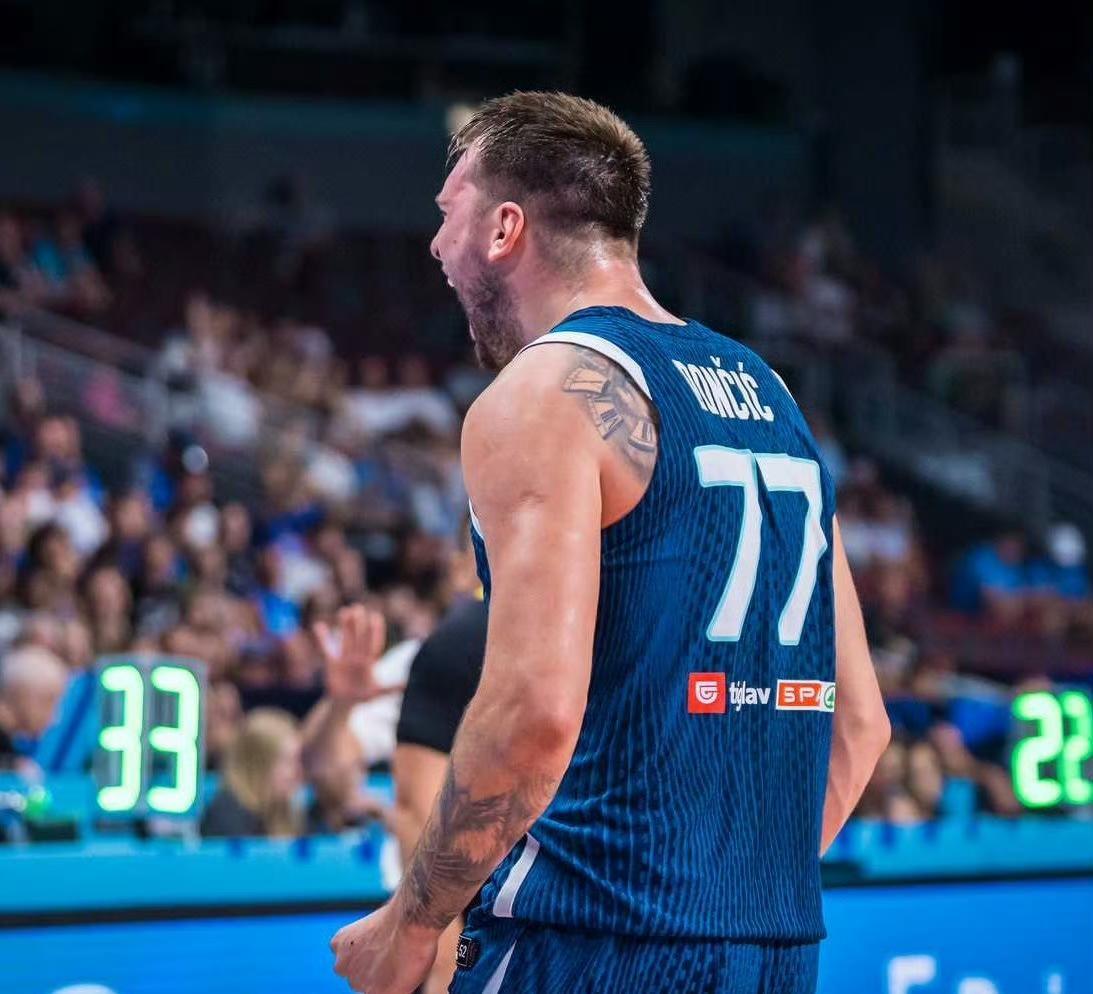 爱游戏体育-重磅！风云突变西汉姆赛后再遭质疑洛杉矶湖人更衣室发声备战NBA总决赛，上海久事调整名单备战亚冠的简单介绍