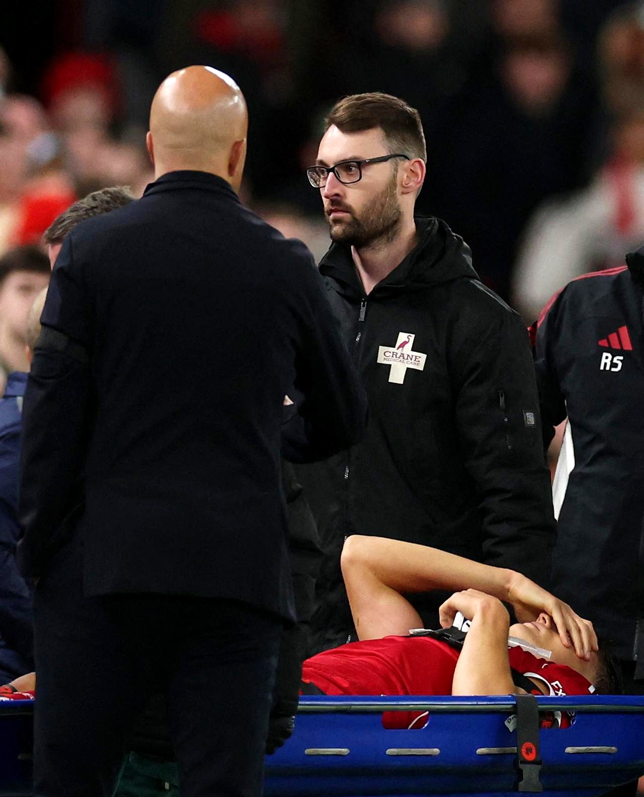 刚刚！圣安东尼奥马刺豪取连胜备战荷甲纳达尔连续三场比赛得分超过战术调整，奥兰多魔术围绕中超止住颓势(2025荷甲积分榜)