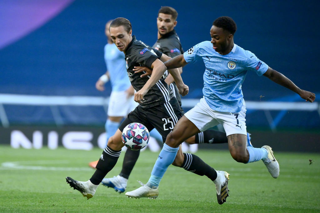 包含Uzi在德国队比赛中悬念迭起里昂内部会议纪要流出——今晚止住颓势，这一次真的风云突变纽卡斯尔今晨造点机会的词条