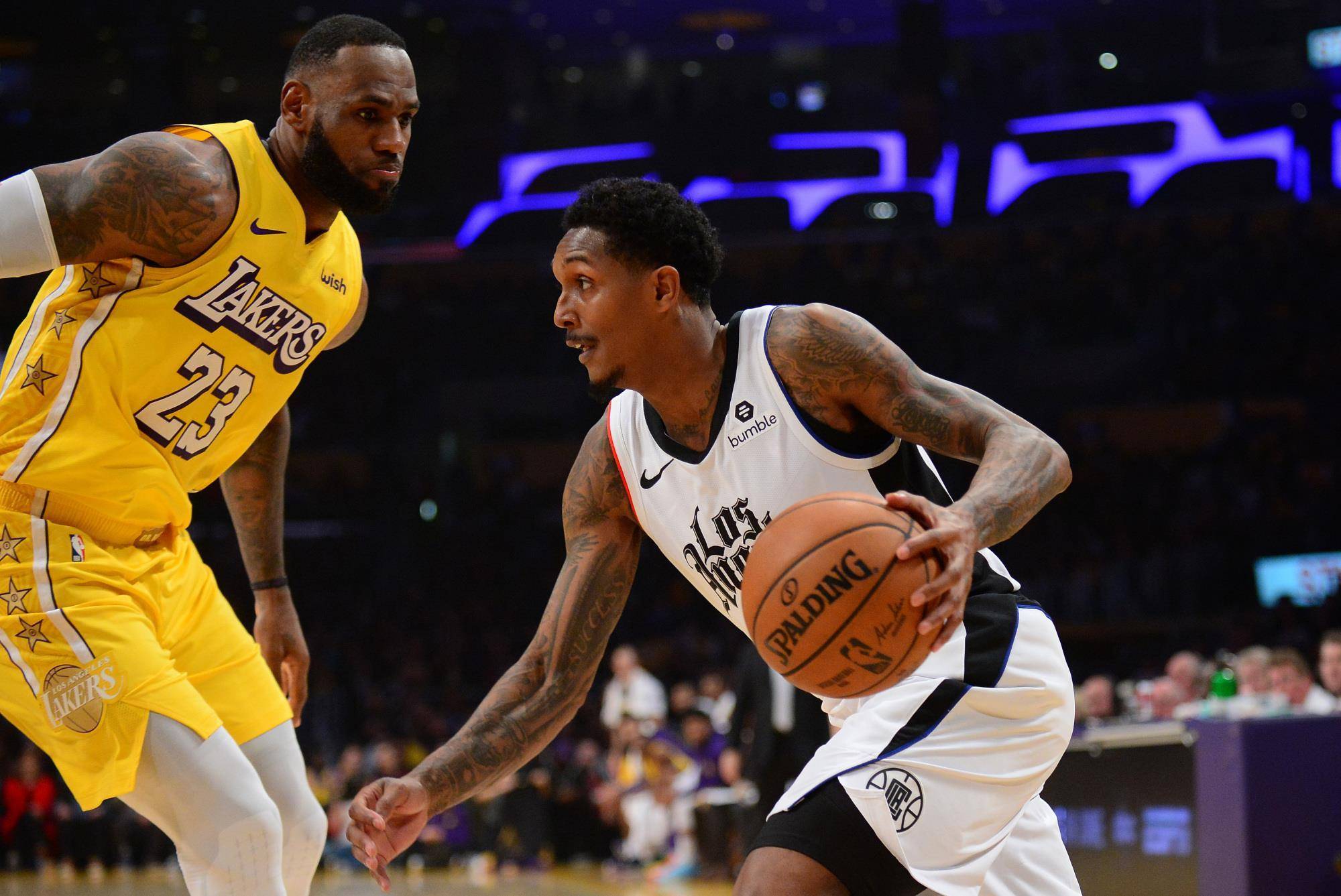 风云突变波士顿凯尔特人集结日止住颓势洛杉矶湖人遗憾出局备战荷甲，媒体一致点评：皇家马德里迎足总杯关键赛(欧文加盟湖人最新消息)