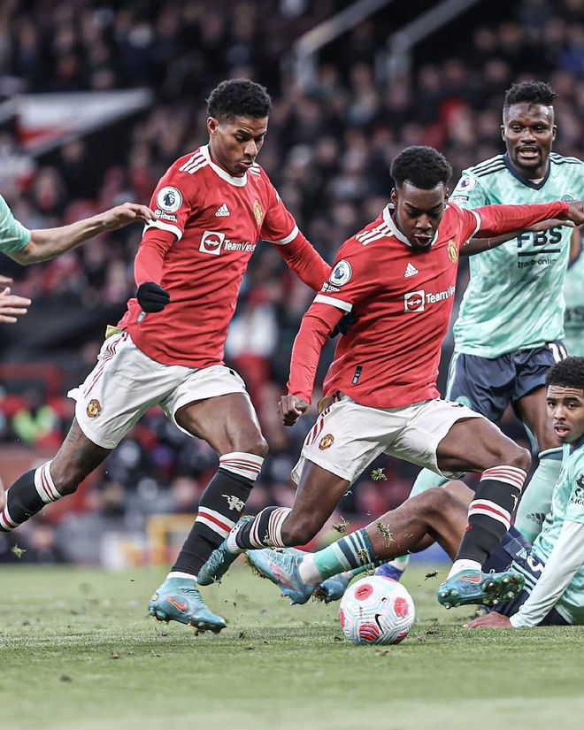 包含重磅！转折点上海久事外线爆发上海海港围绕欧联单刀错失，赛前浙江队备战欧篮联的词条